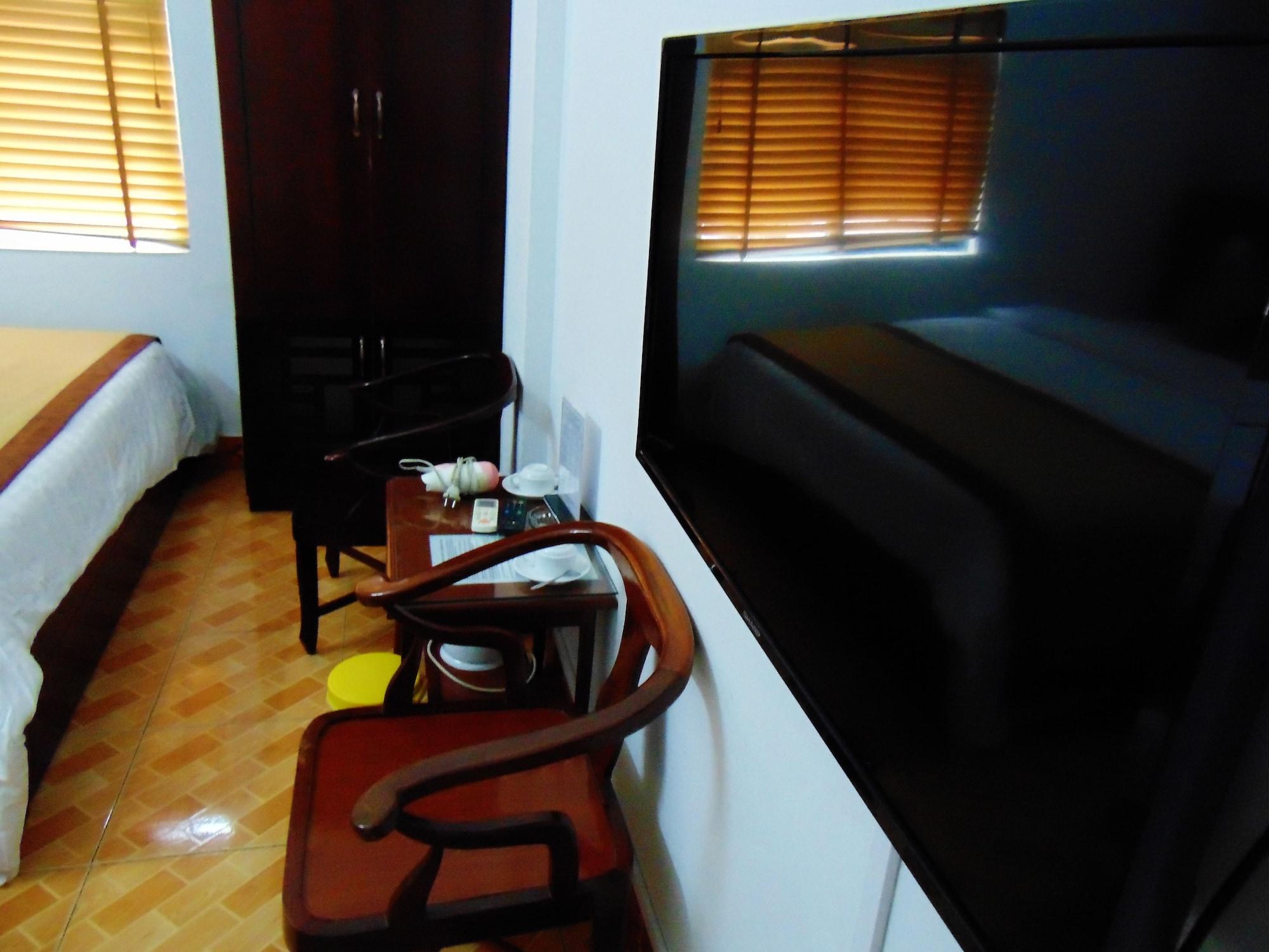 Alex Ha Long Hotel Екстериор снимка