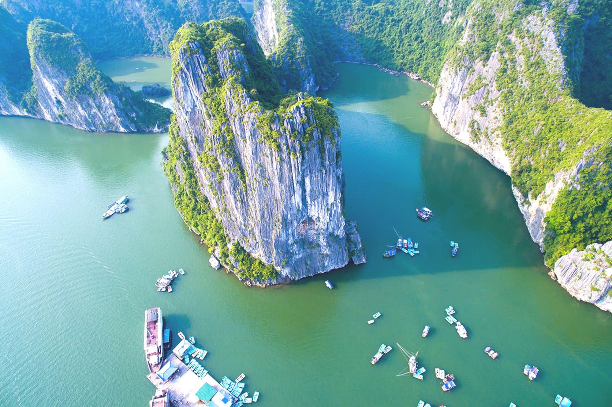 Alex Ha Long Hotel Екстериор снимка