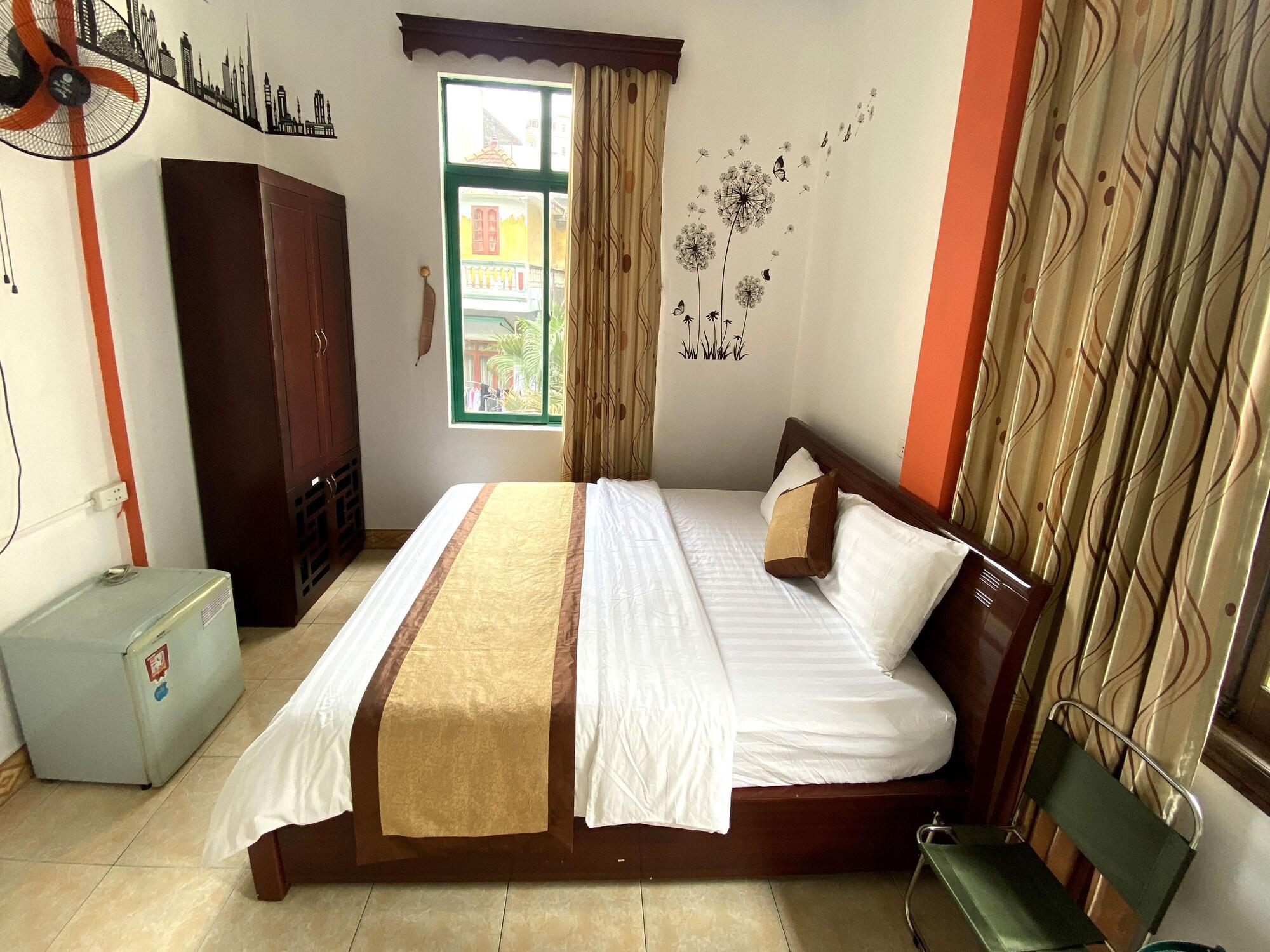 Alex Ha Long Hotel Екстериор снимка