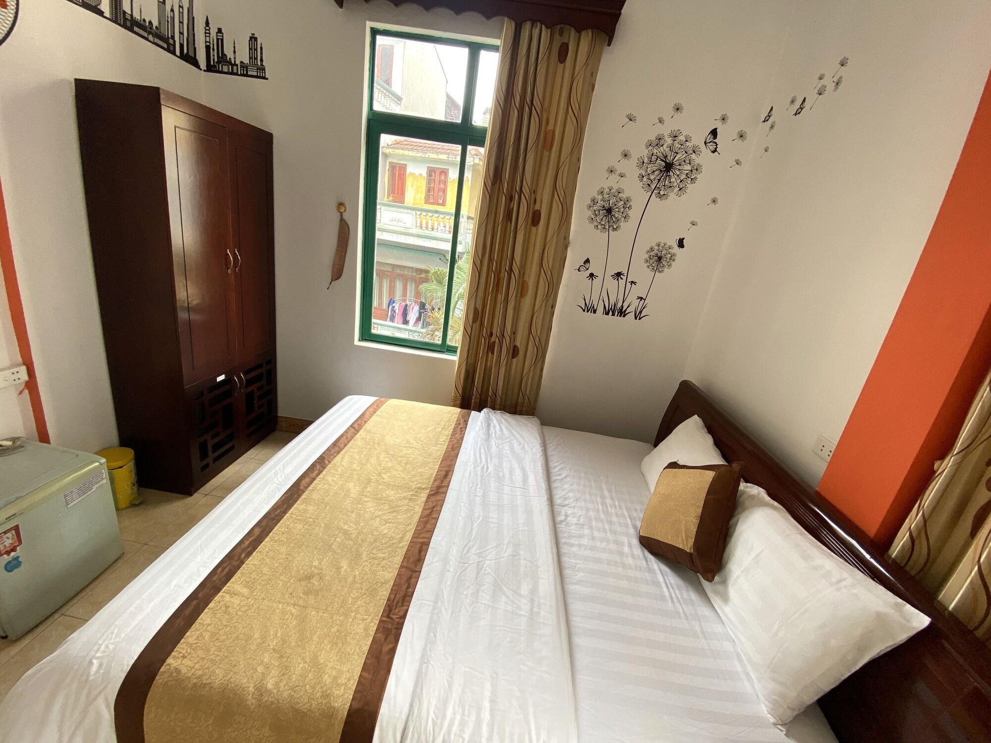 Alex Ha Long Hotel Екстериор снимка