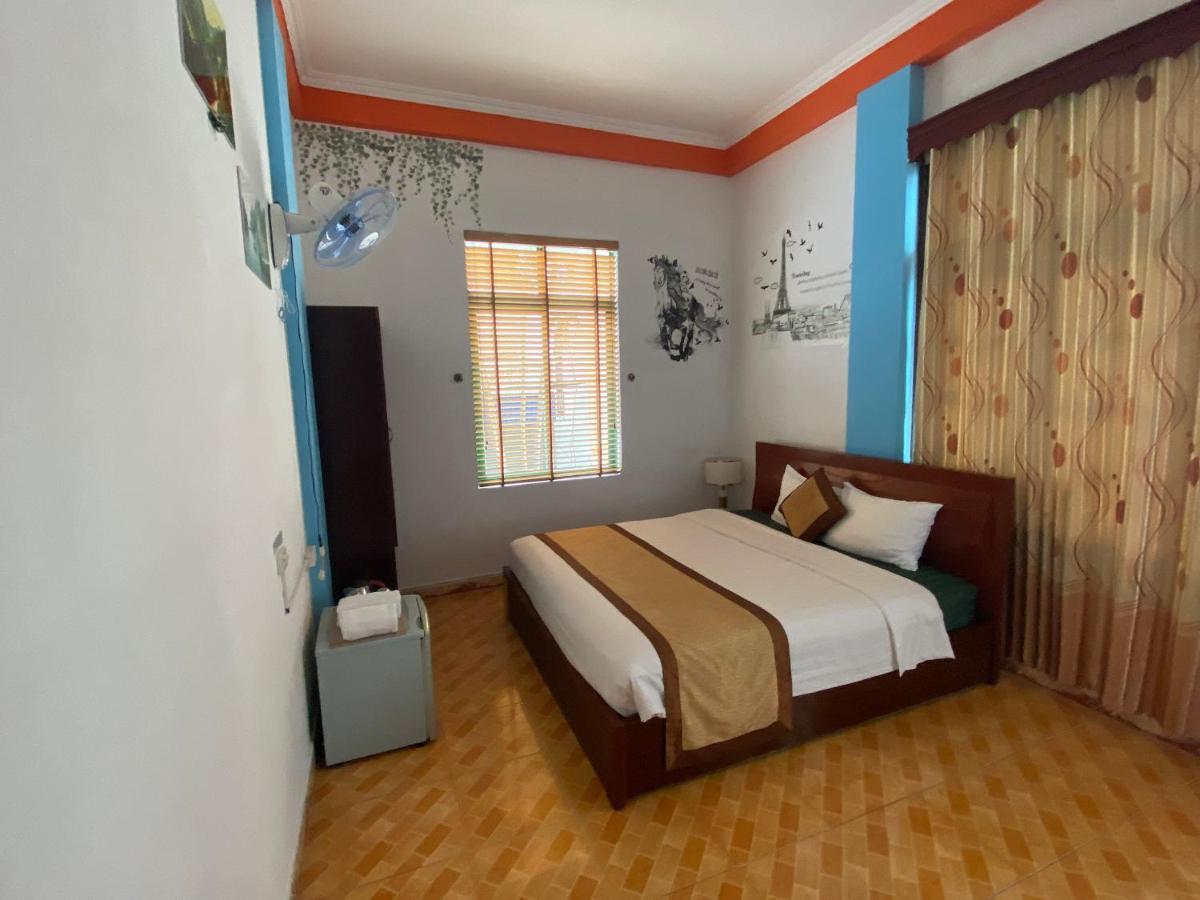 Alex Ha Long Hotel Екстериор снимка